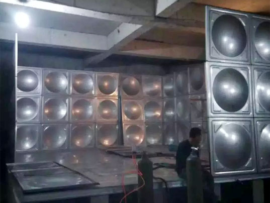 ���첻���ˮ��ӹ���|��ľ˹�����ˮ��